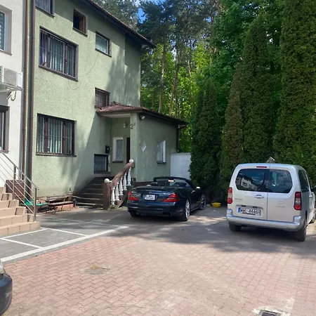 Falata Quarto em Acomodações Particulares